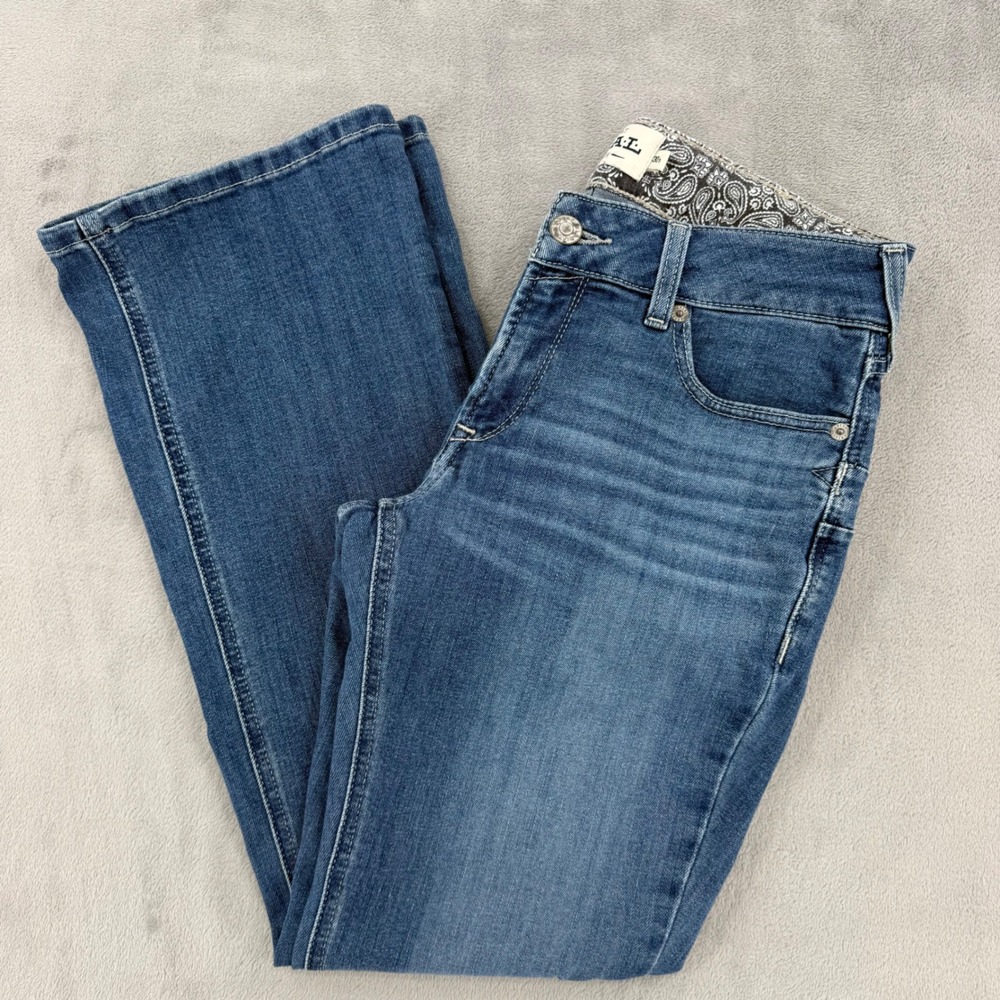 Ariat REAL Denim Jeans Womens 30S Mid Rise Bootcut Medium Wash Paisley Western